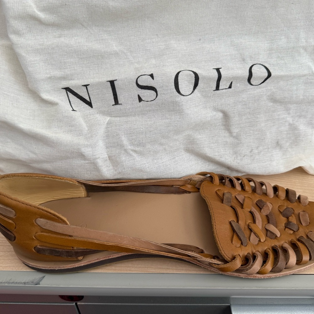 Nisolo Tan Leather Flats with Woven Design